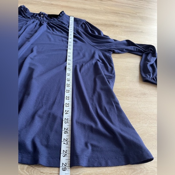 Lane Bryant Swing Crew-Neck Smocked-Shoulder Long Sleeve Top Plus SZ 26/28 Blue - Picture 7 of 9